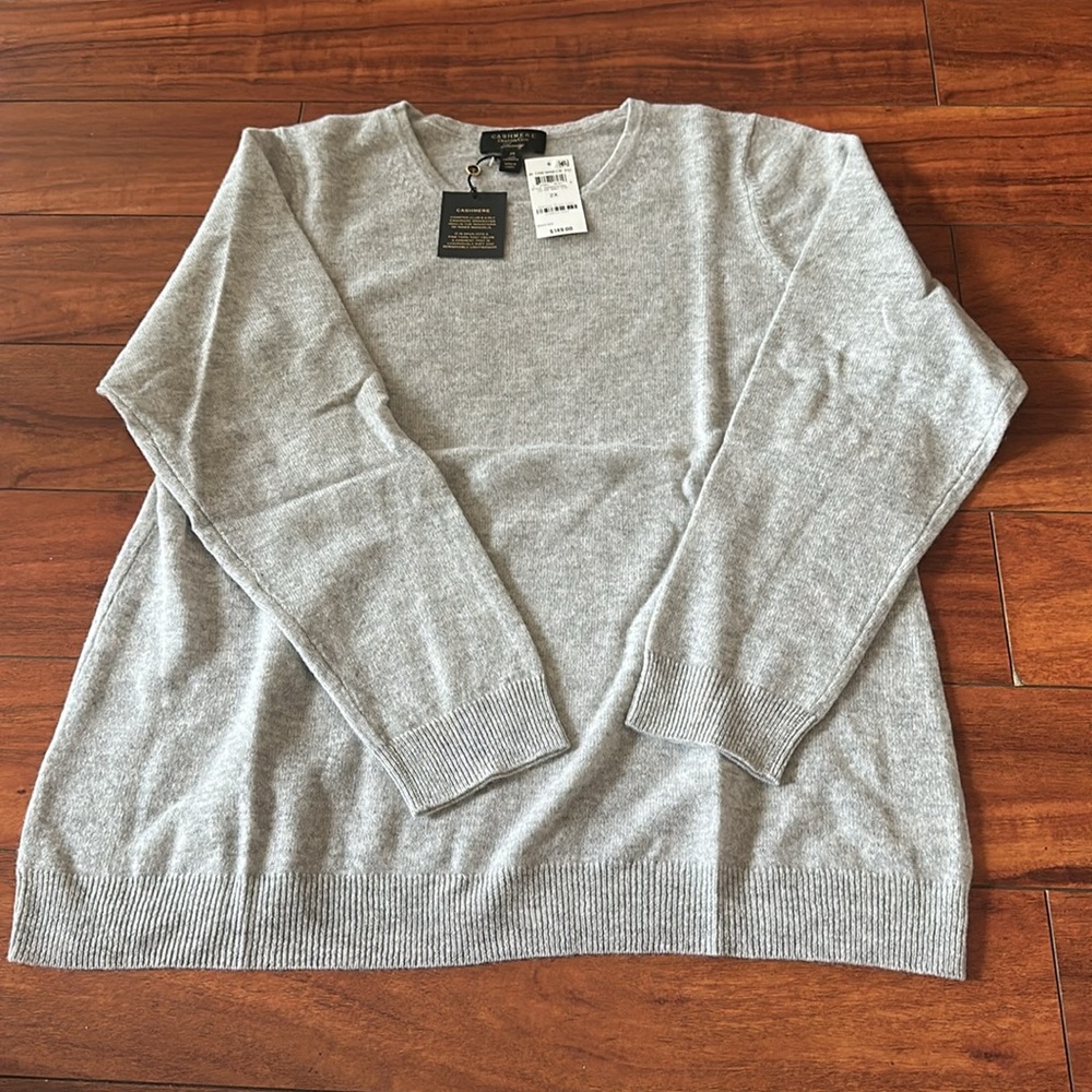 100% cashmere Sweater